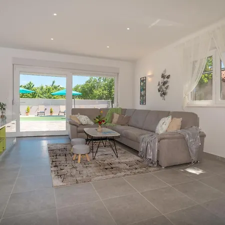 Summer House * Bukovic