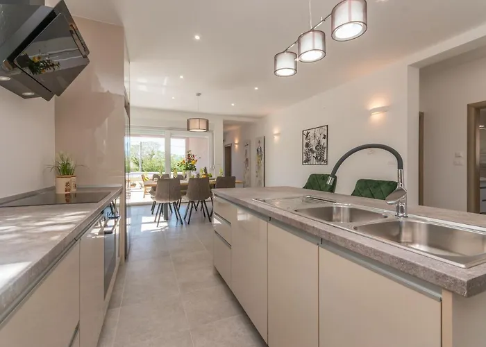 Summer House * Bukovic