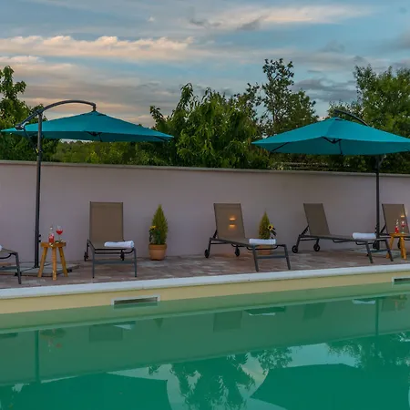 Summer House Villa